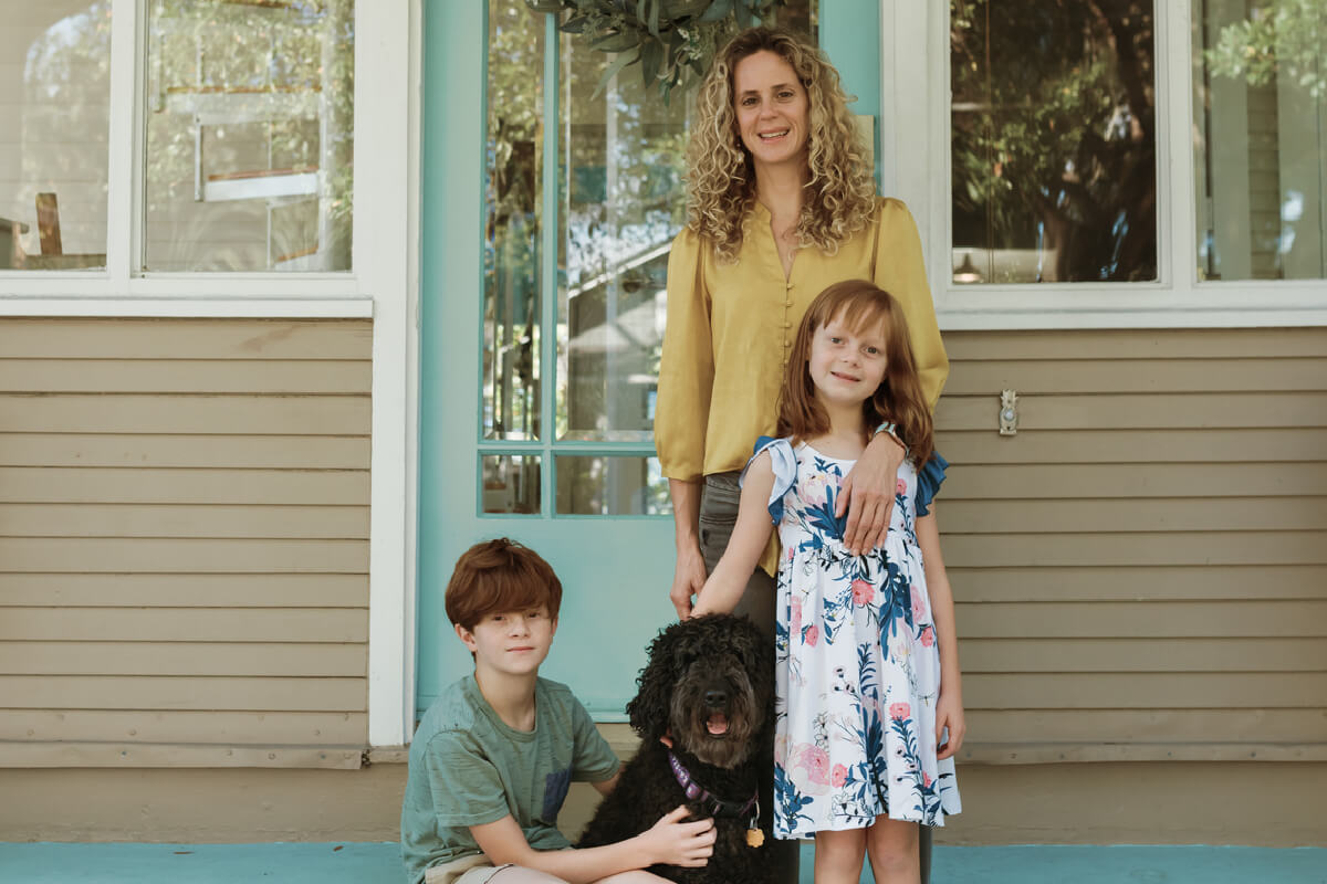 Honouring pets during the festive season . Buddy support resources for pet grief and pet loss.